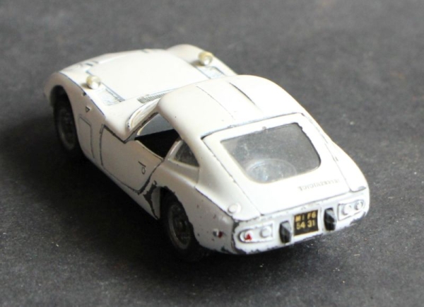 Mebetoys Toyota 2000 GT 1967 DieCast Model (5846)